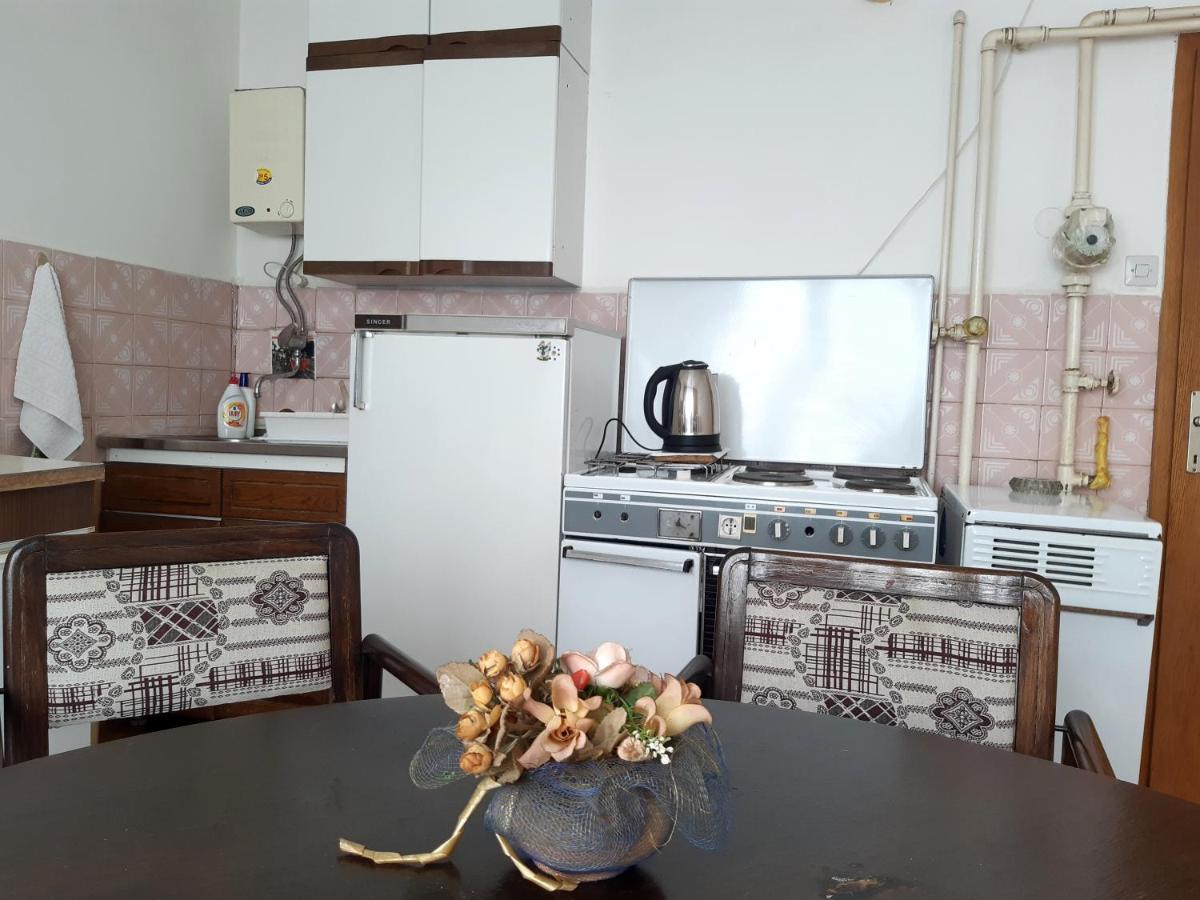 Digital Nomad Comfy Apartment,Foot Mountain Vodno And Millennium Cross,19 Min By Walk To Cener,Free Parking Skopje Exterior foto